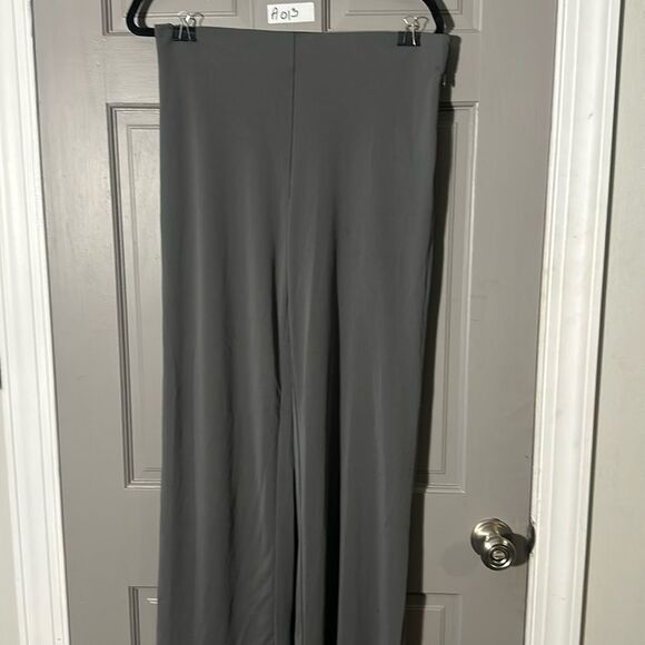 H by halston grey wide leg pant - Picture 1 of 7